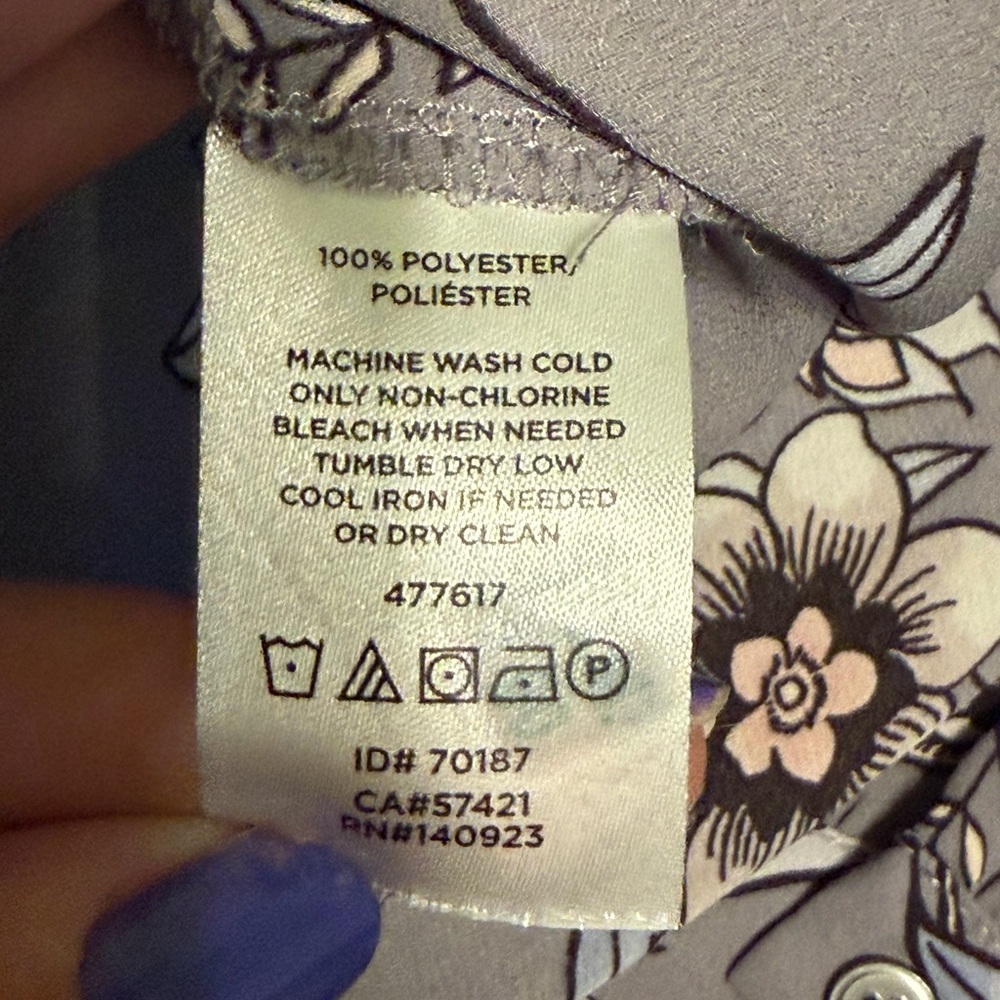 LOFT Floral Gray Women's Top - Picture 5 of 7